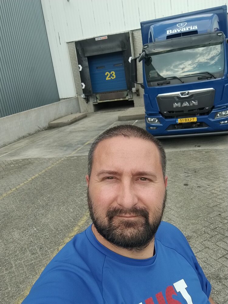  47334396  Nik, 35 ,    
