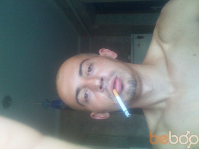  1056636  Alexandr, 37 ,    