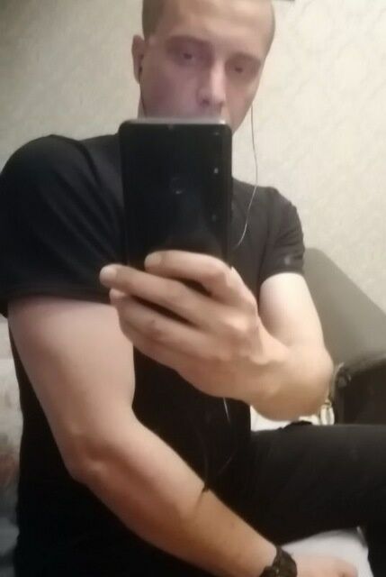  29015776  Sergey, 25 ,    