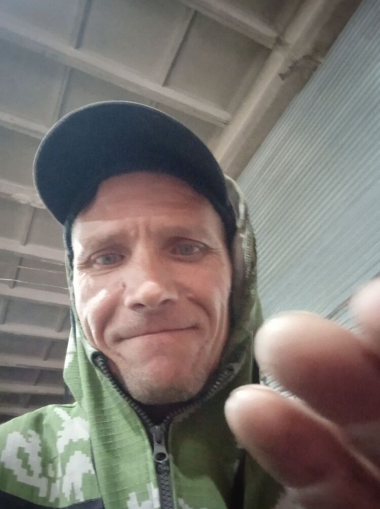  52744336  , 45 ,    