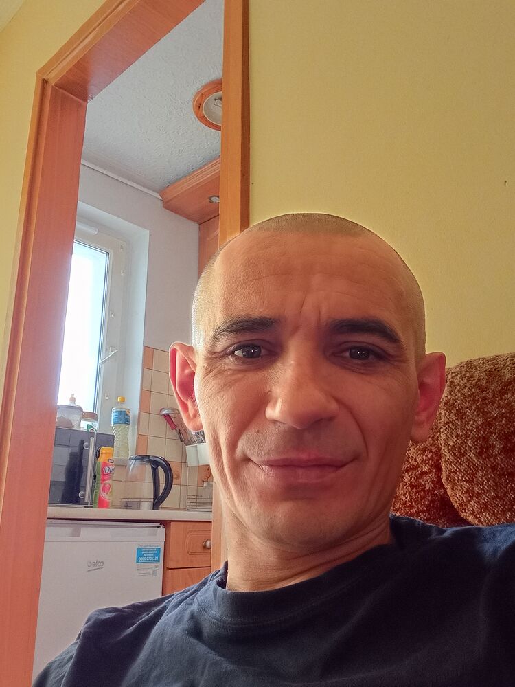  54004326  Vadym, 35 ,    