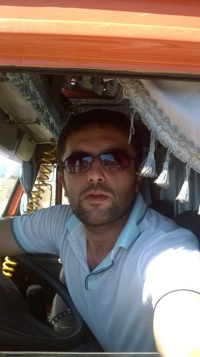  ,   Yashar, 35 ,     , c 