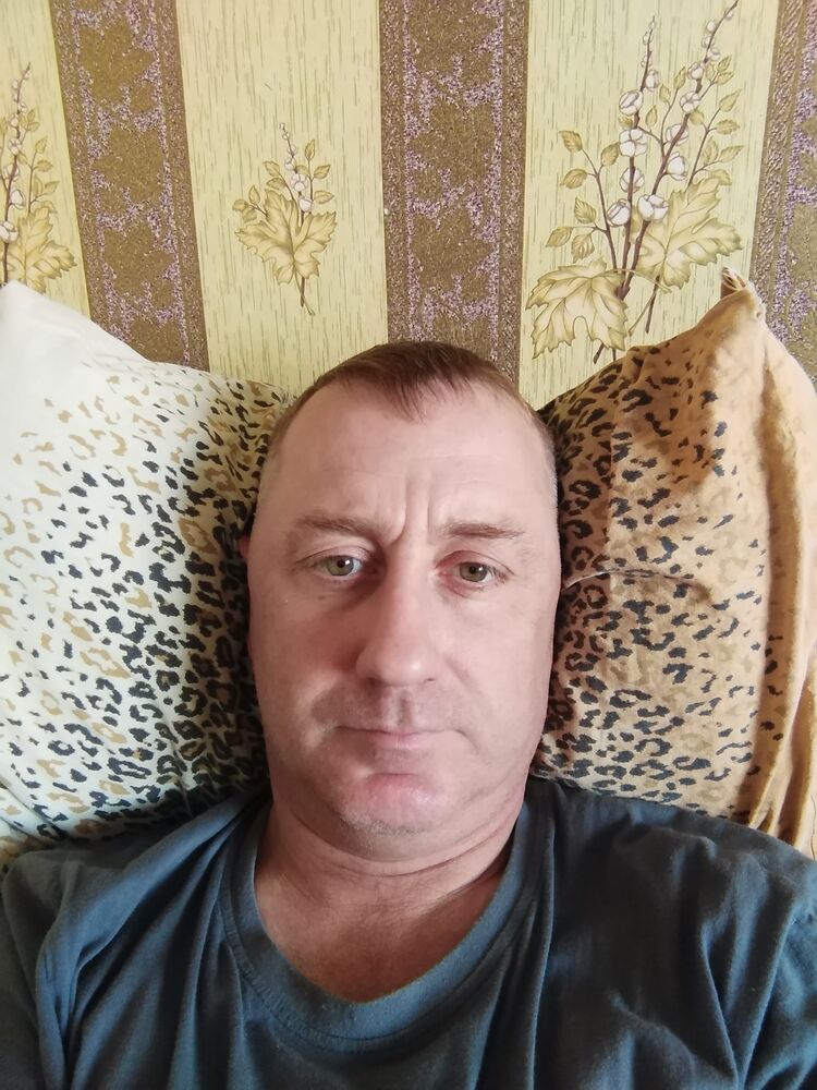  29950566  DZIANIS, 46 ,    