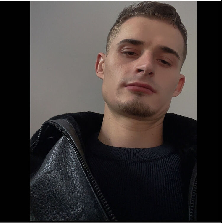  54609586  Lilian, 23 ,    