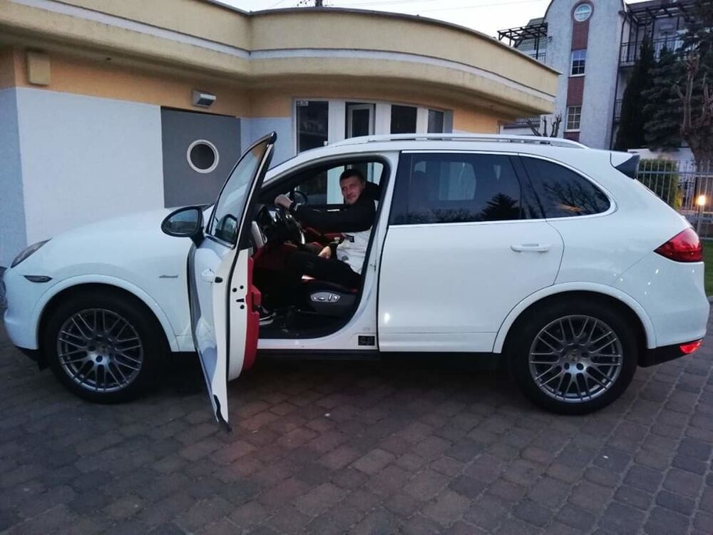  ,   Stepan, 37 ,   ,   , c , 