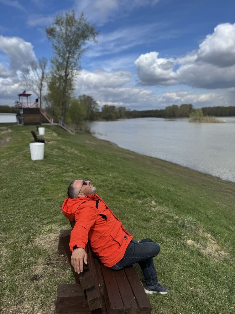  51486486  , 44 ,    