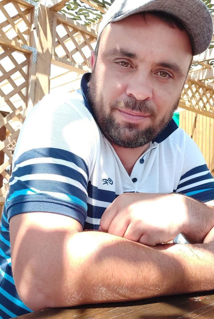  44811846  , 40 ,    
