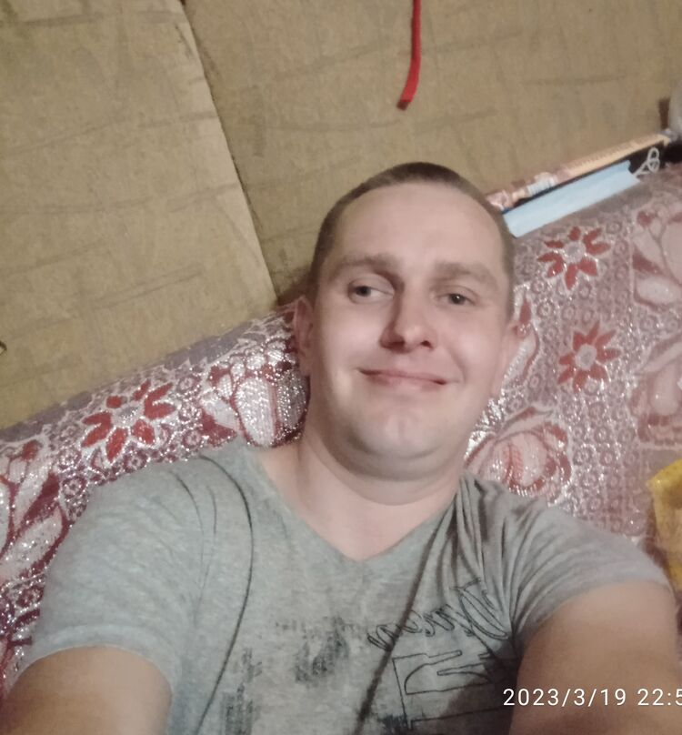  33991776  Ros, 36 ,    