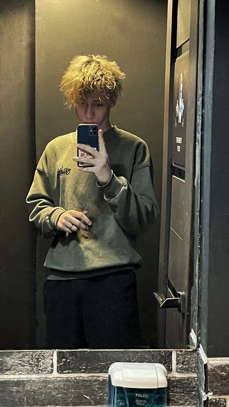  42755396  , 19 ,    
