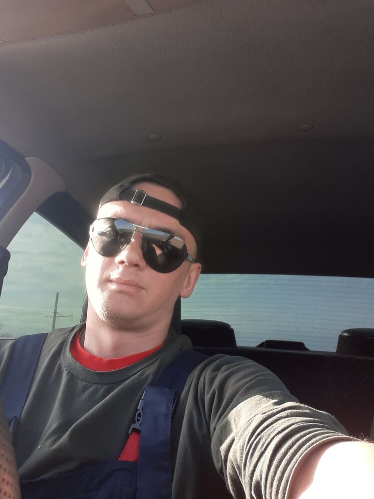  ,   Diman, 29 ,   ,   