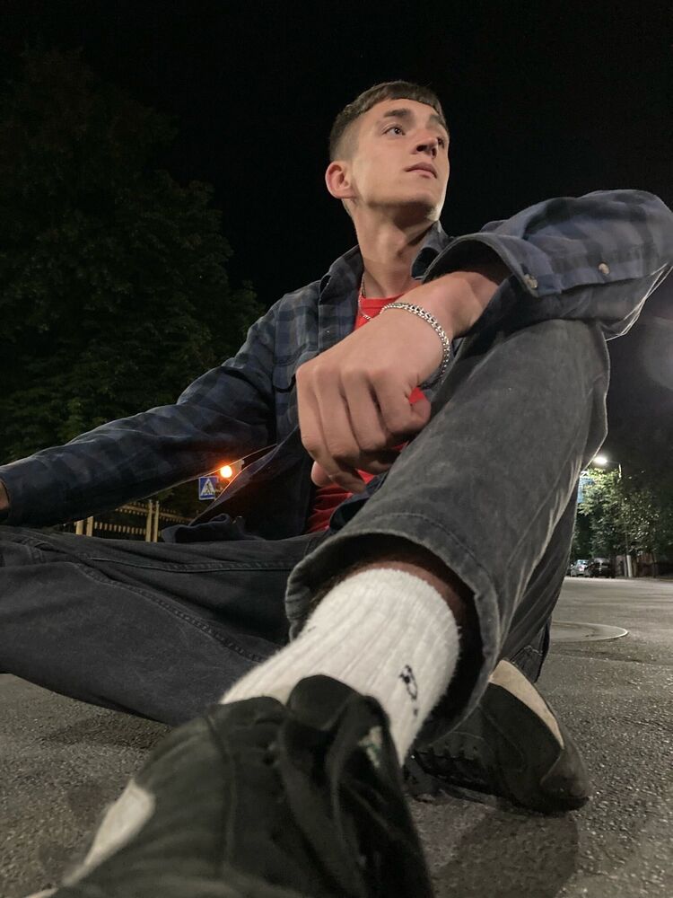  29919356  , 25 ,    