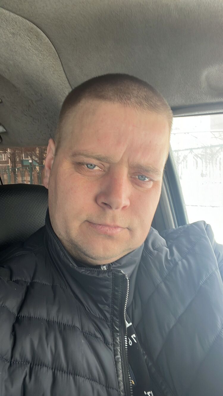  53371156  , 42 ,    -