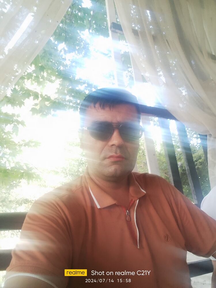  45331706  Shokir, 44 ,    