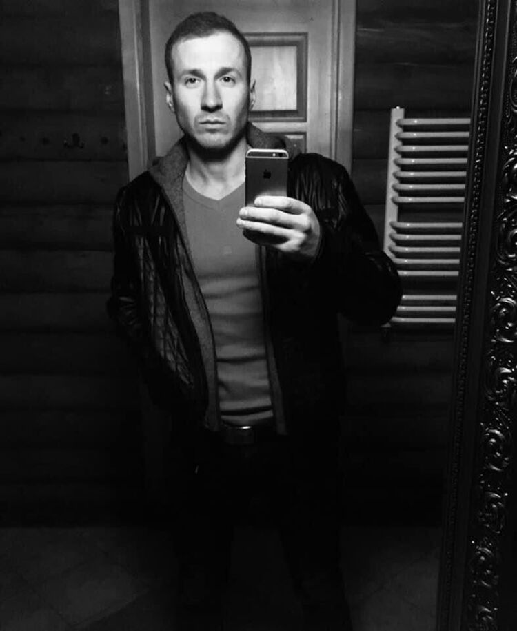  31563446  Sasha, 30 ,    Praha