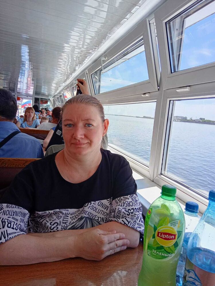  44228706  Svetlana, 43 ,    