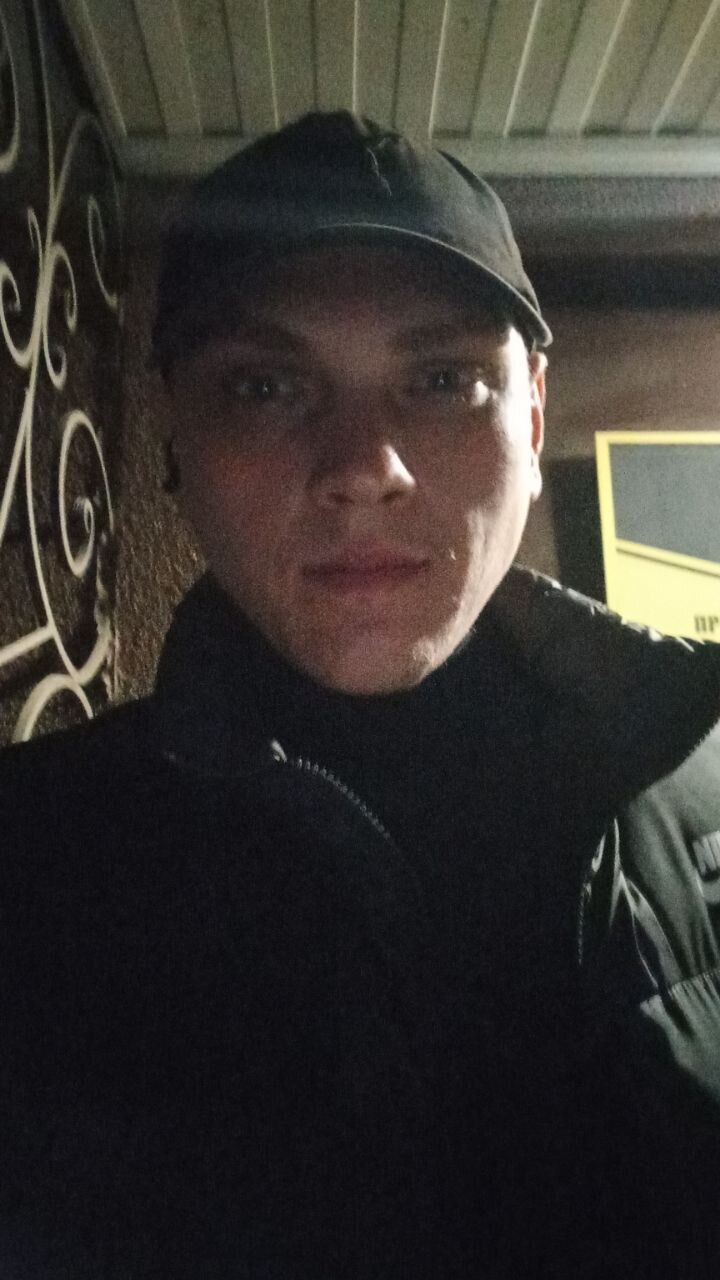  38532656  Lexxx, 27 ,    