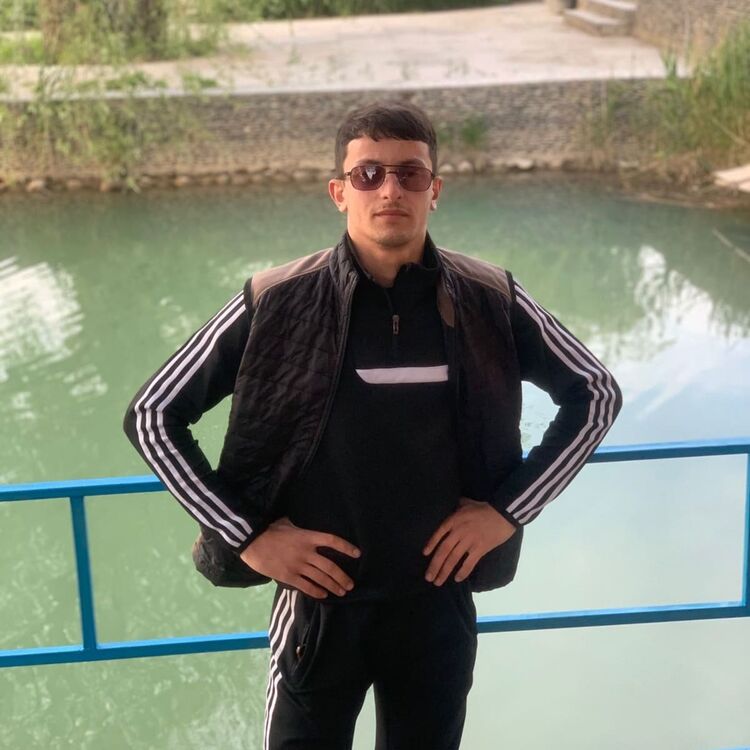  41864686  , 22 ,    