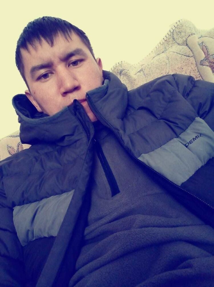  19808766  , 37 ,    