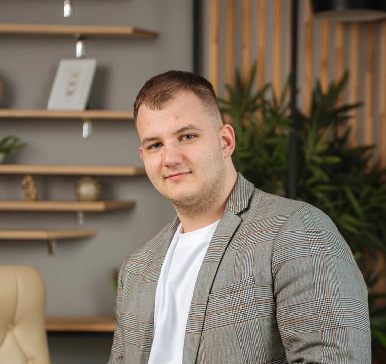 ���� 33521826 ����� ������, 21 ���, ���� ���������� � ������