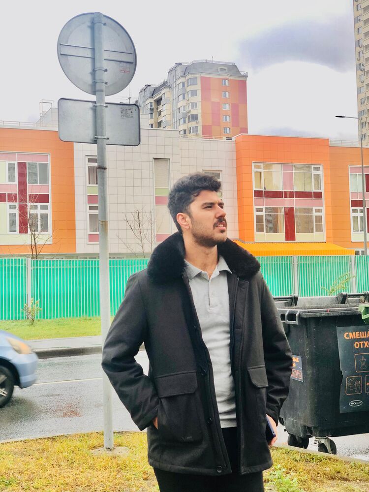  54737906  Romi, 23 ,    