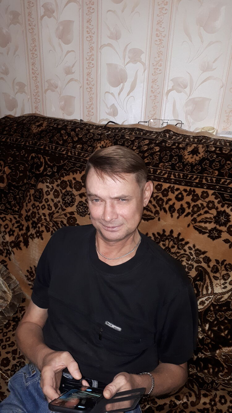  ,   Oleg, 53 ,   c , 