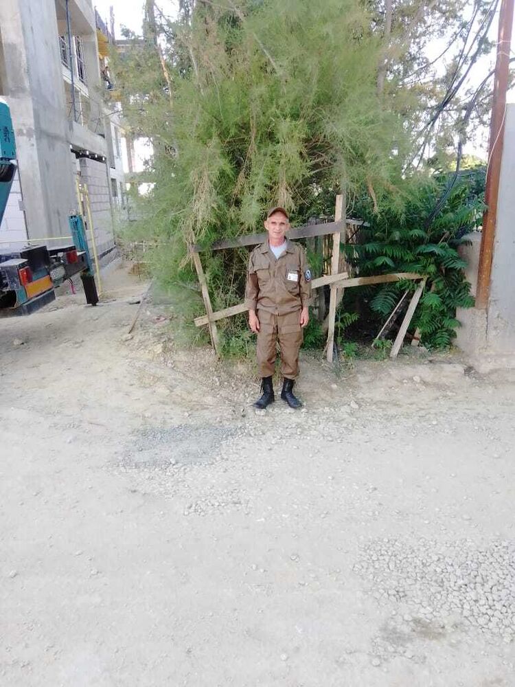  37505336  , 45 ,    