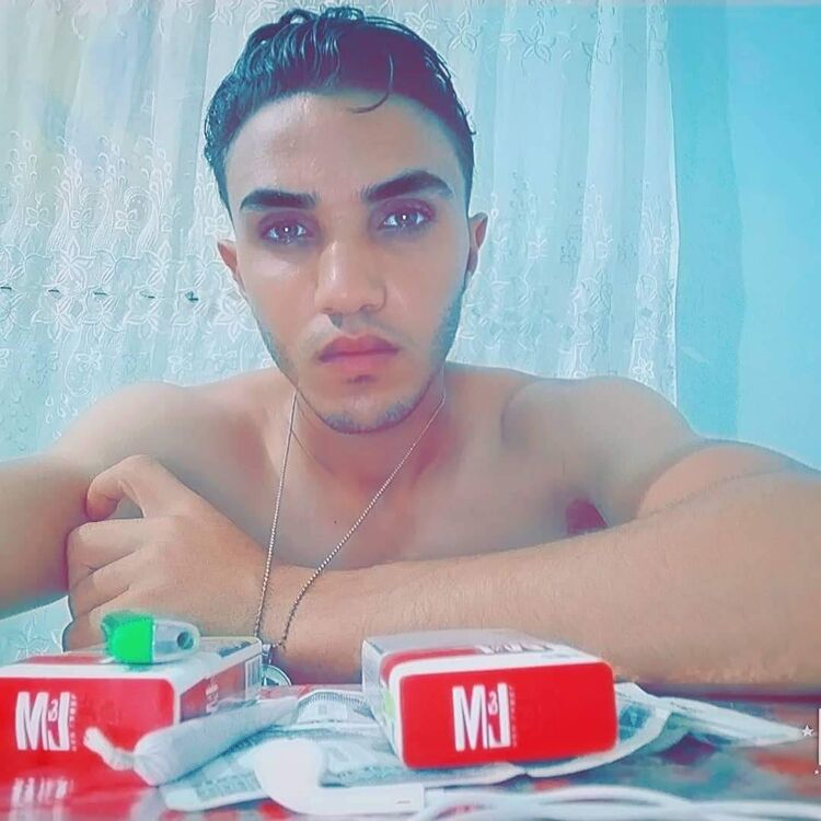  ,   Ahmed, 27 ,   ,   