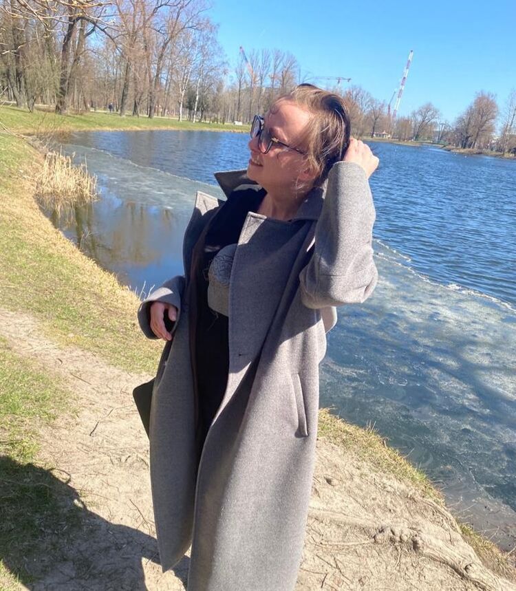  27806306  , 39 ,    -