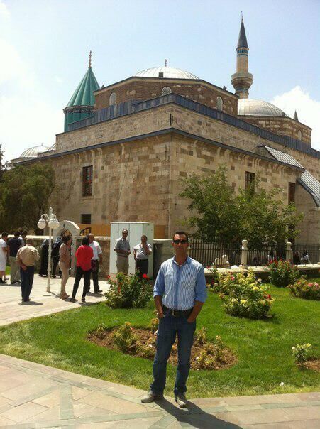  40780056  Bekir, 42 ,    