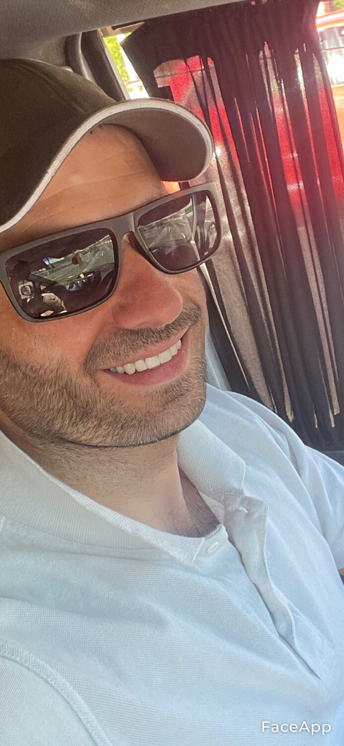  ,   Efsun, 39 ,   ,   