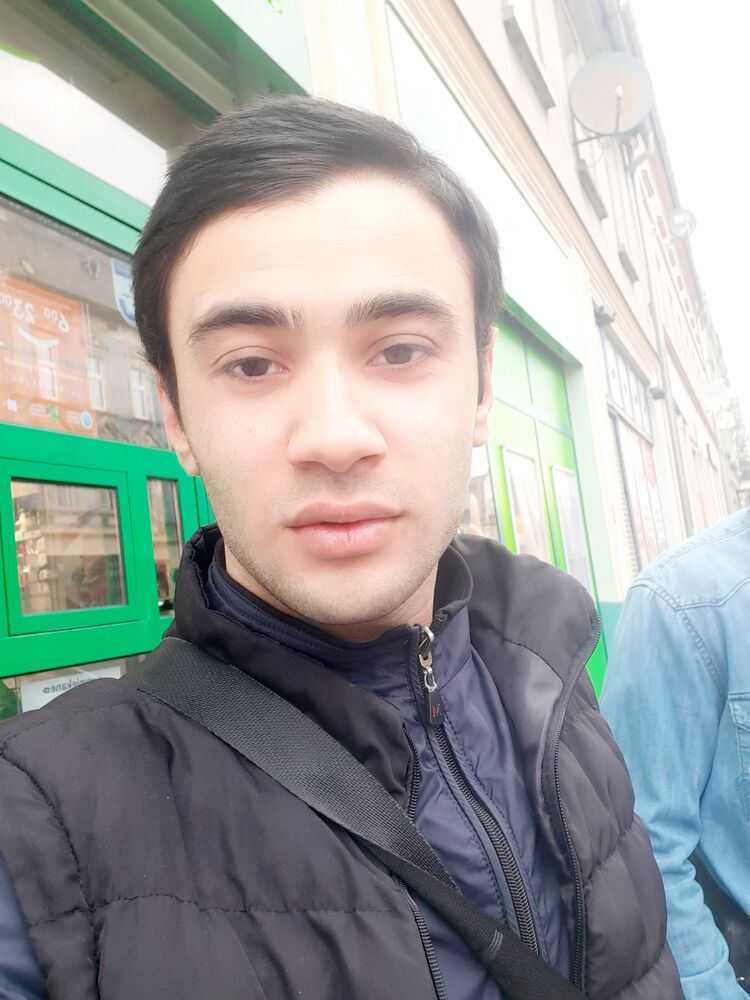  26843266  Ali, 27 ,    