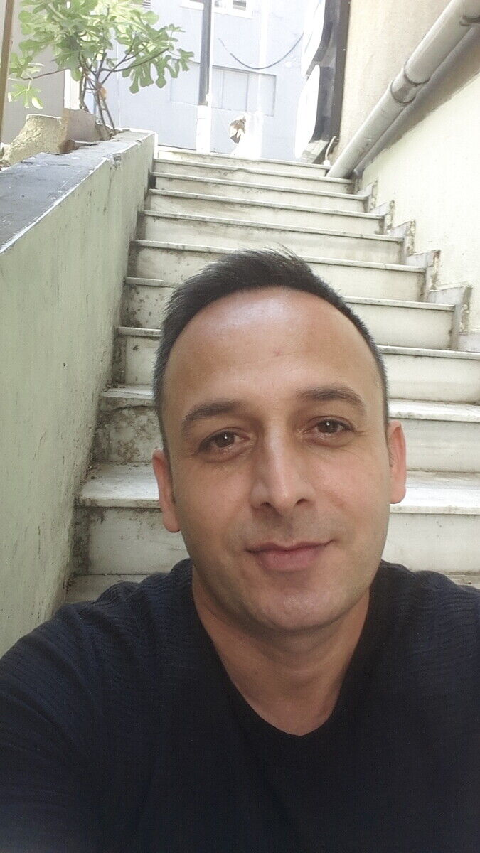  21323466  Vedat, 46 ,    