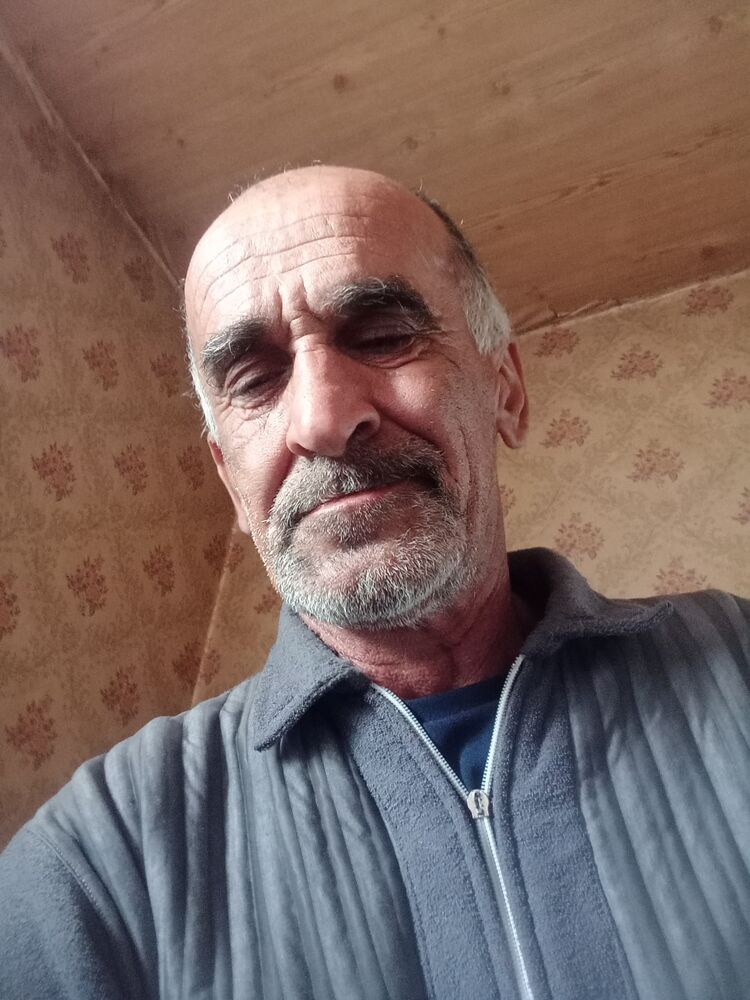  43948616  Alik, 57 ,    