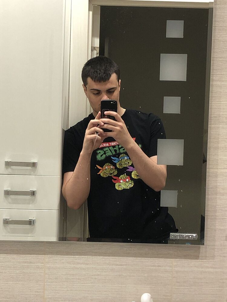  ,   Oleg, 24 ,   ,   