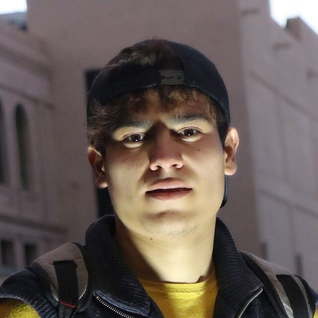  ,   Seran, 21 ,   ,   