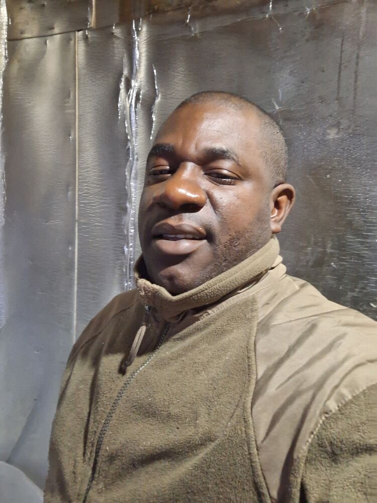  ,   Leonardo, 38 ,   ,   