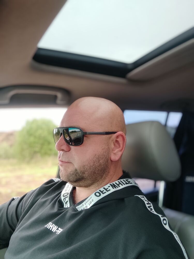  32563286  , 44 ,    