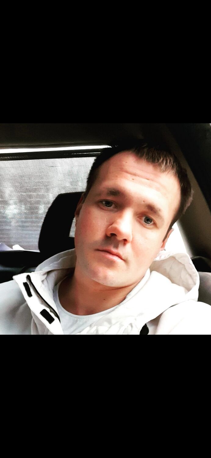  33200806  Alexander, 34 ,    