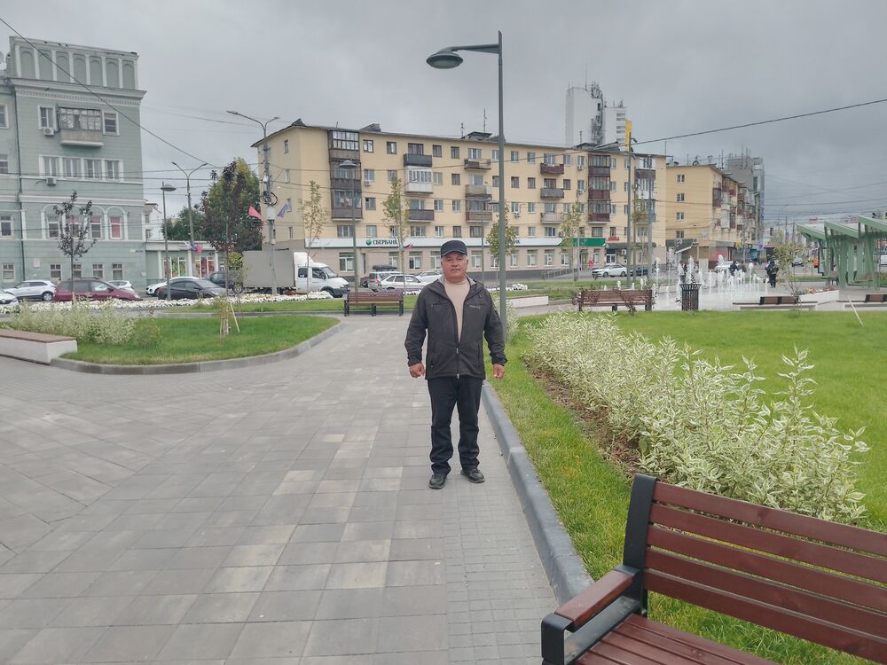  39418386  Iskander, 52 ,     