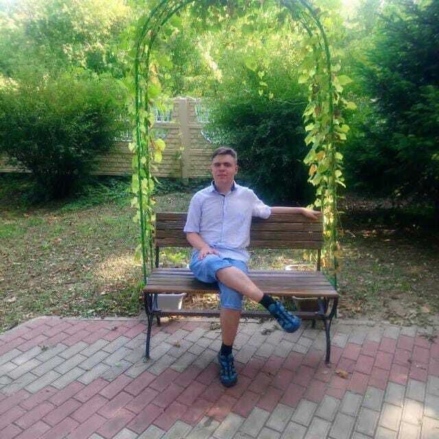  33108056  , 21 ,     