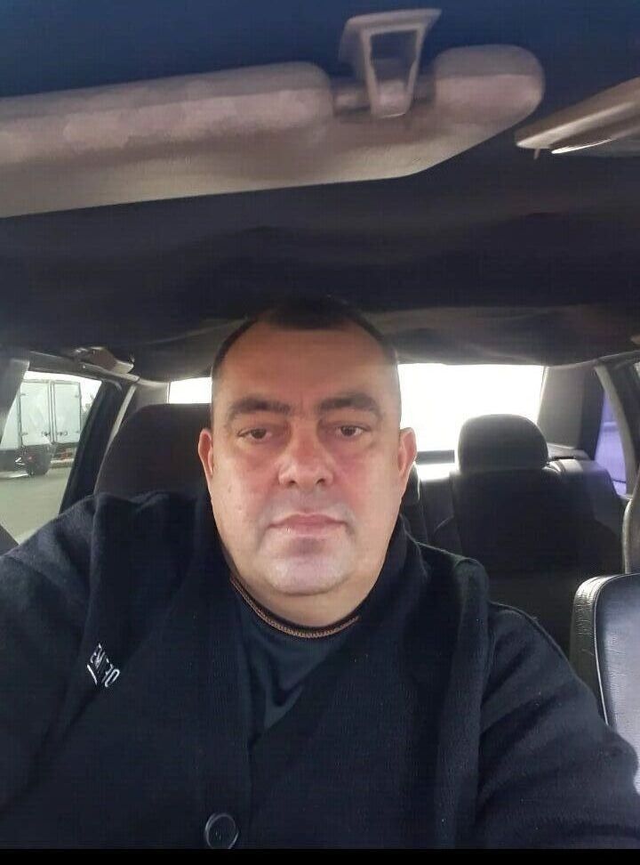  46993806   , 53 ,    