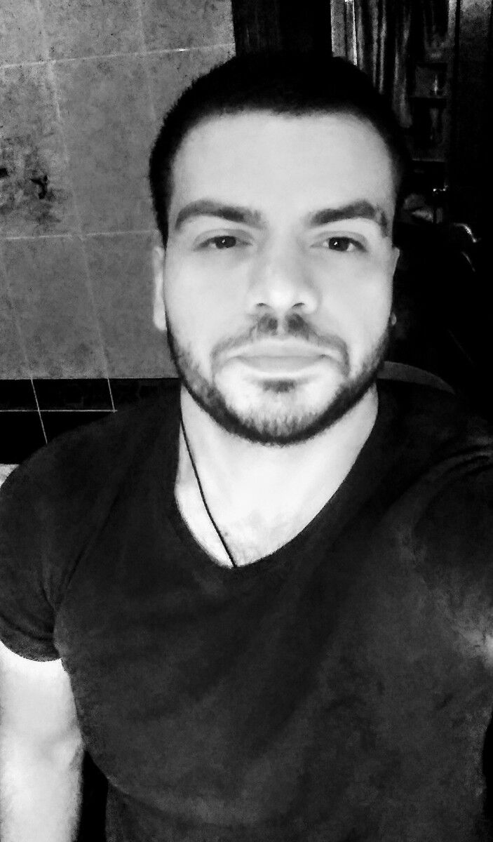 ���� 16439696 ������� Robson, 37 ���, ���� ���������� � ������