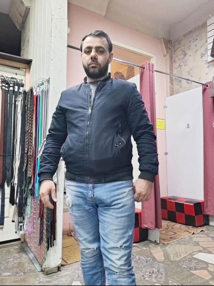  48080486  , 37 ,    