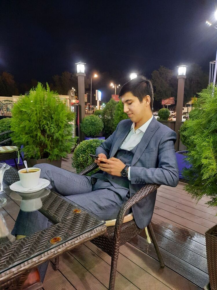  ,   Ulugbek, 28 ,   ,   