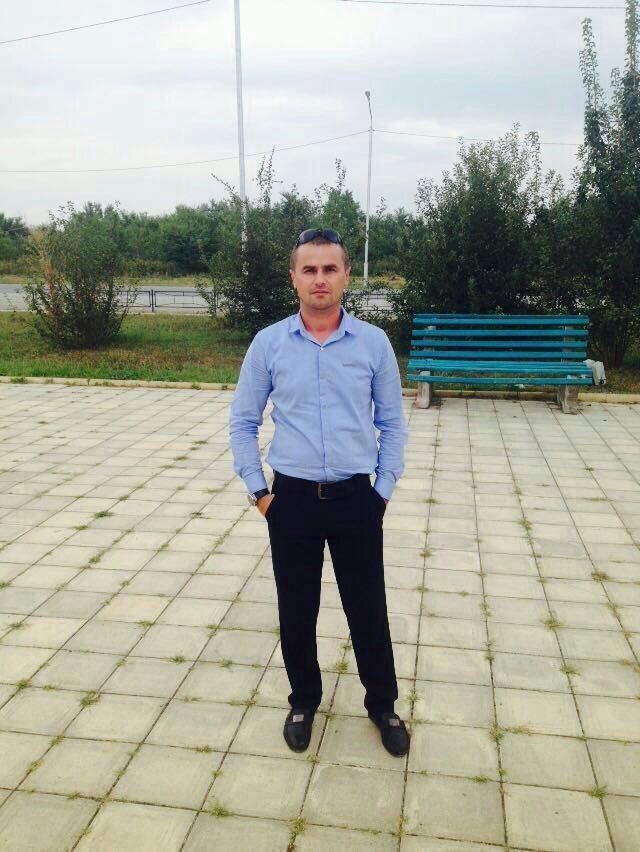  ,   Ayub, 42 ,   ,   , c 