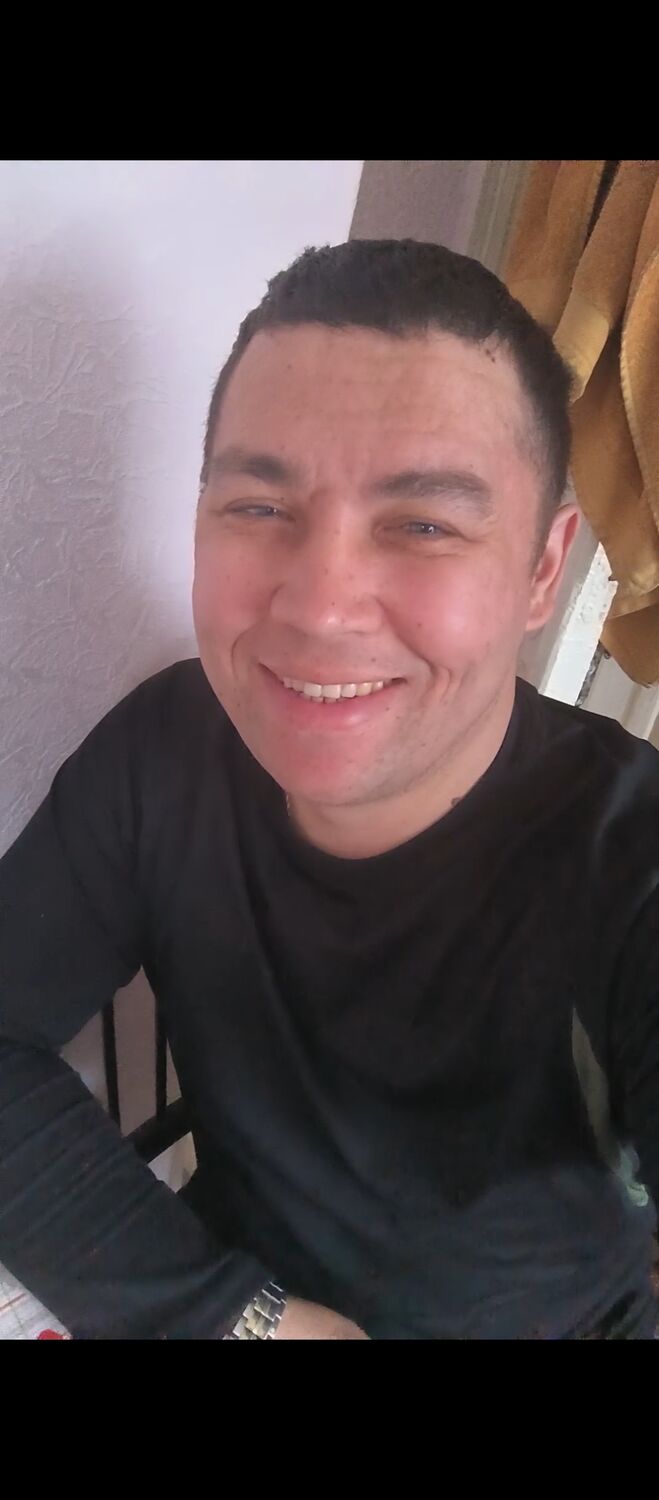  32266266  RUSLAN, 38 ,    