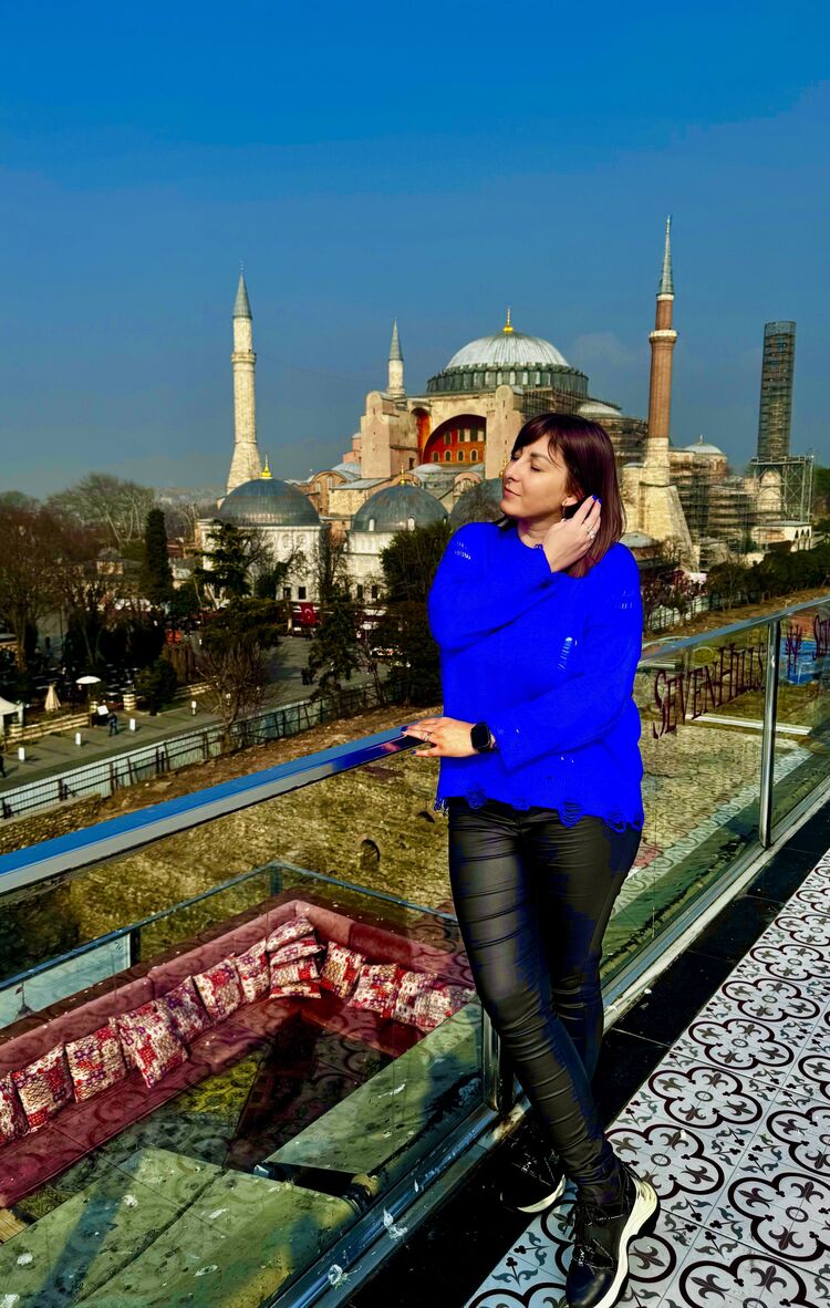  54600786  Lesja, 35 ,    