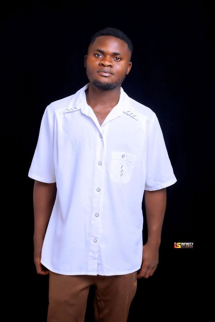  53294476  Frank wilfre, 26 ,    