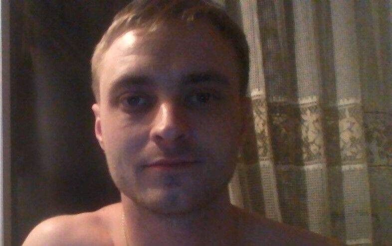  ,   Lacky, 36 ,   