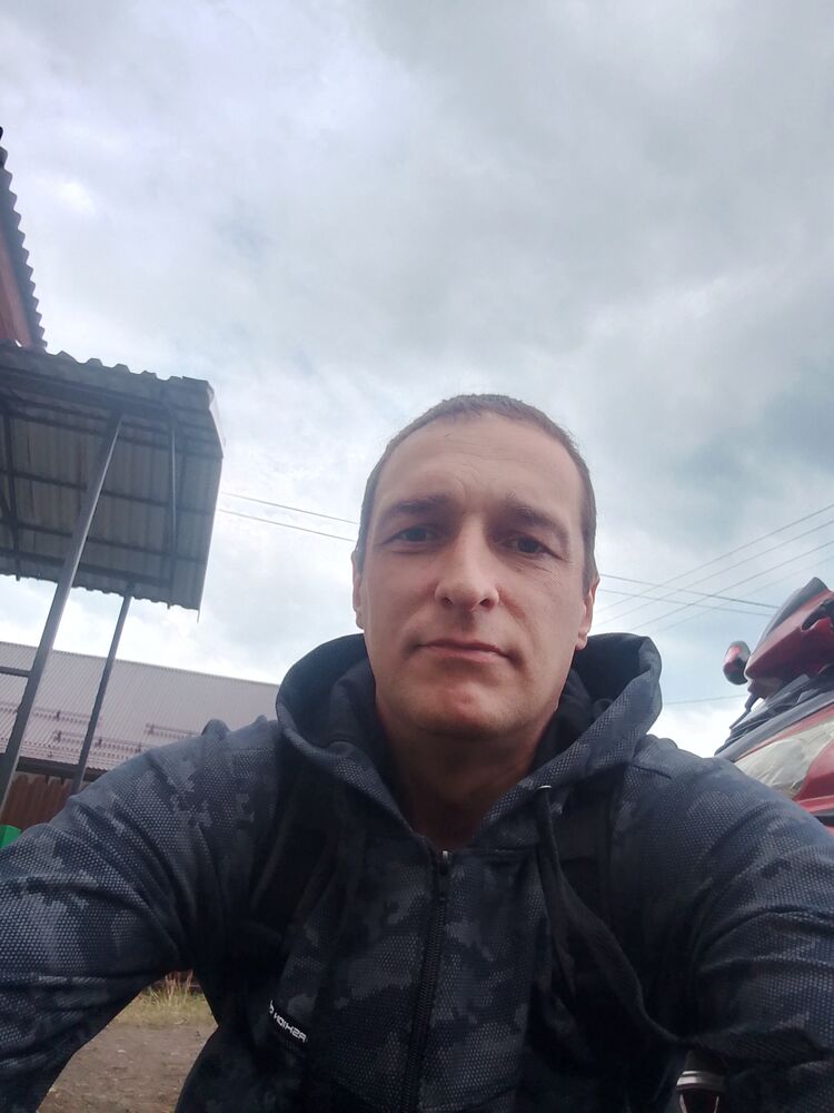  51057856  RUSSSLAN, 40 ,    